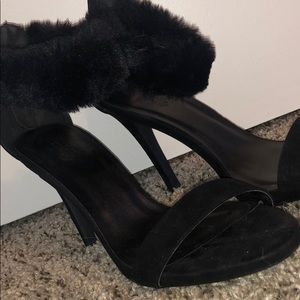 Black fur heel; size 9